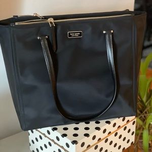 ♥️♠️Brand new black kate spade tote♥️♠️